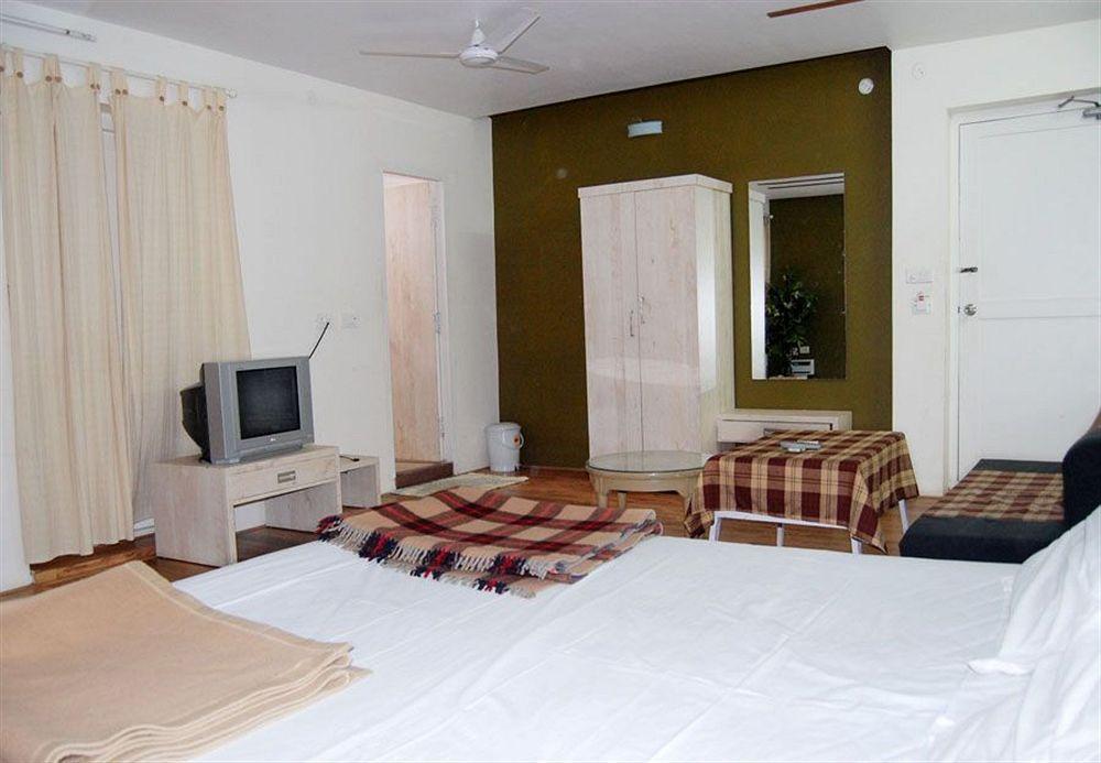 Sai Priya Beach Resort 维沙卡帕特南 外观 照片